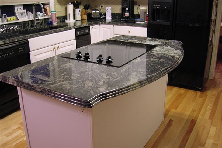 Amadeus Granite Island